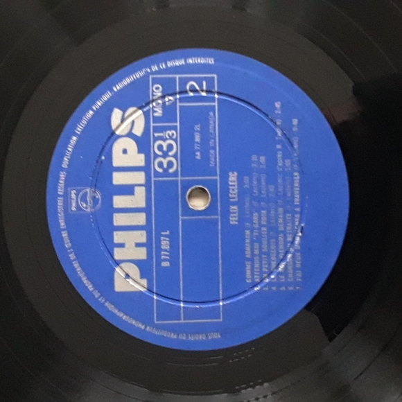 Felix Leclerc. Et sa guitare. 1958 - Picture 4 of 4